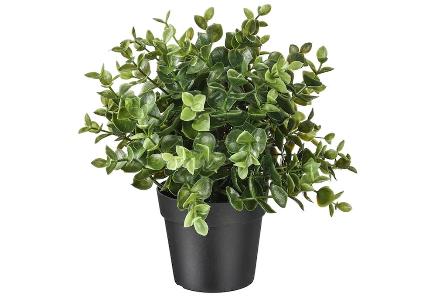 Искусственные цветы в интерьере дома